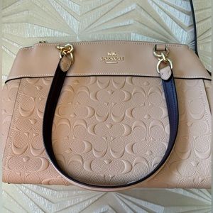 Beautiful leather COACH medium size bag!!!
